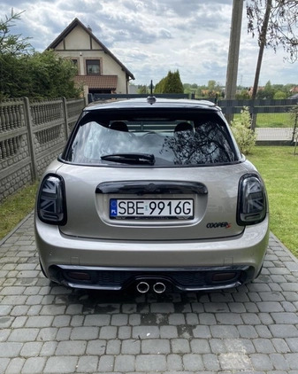 MINI Cooper S cena 88000 przebieg: 107000, rok produkcji 2019 z Kościerzyna małe 631